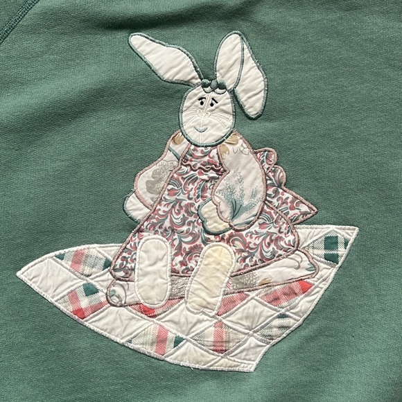 Vintage Grandma Style Rabbit Crewneck / Medium / 90s - Picture 2 of 6